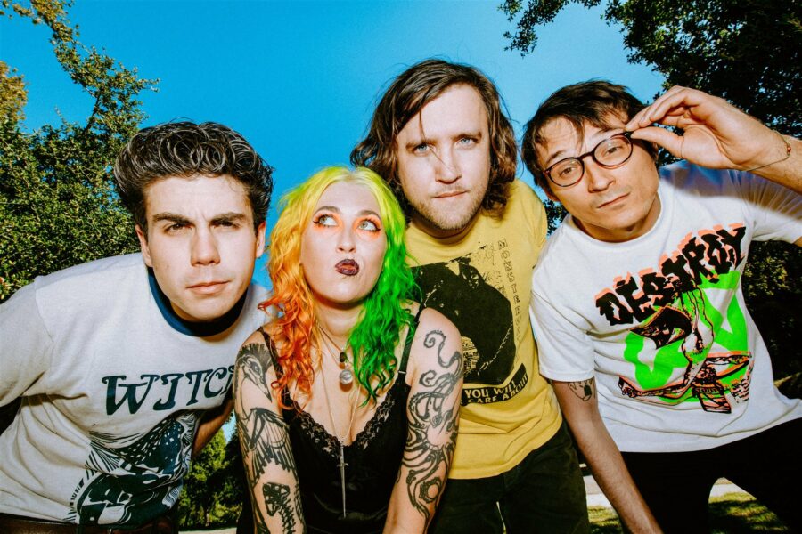 Frankie and the Witchfingers Band Photos